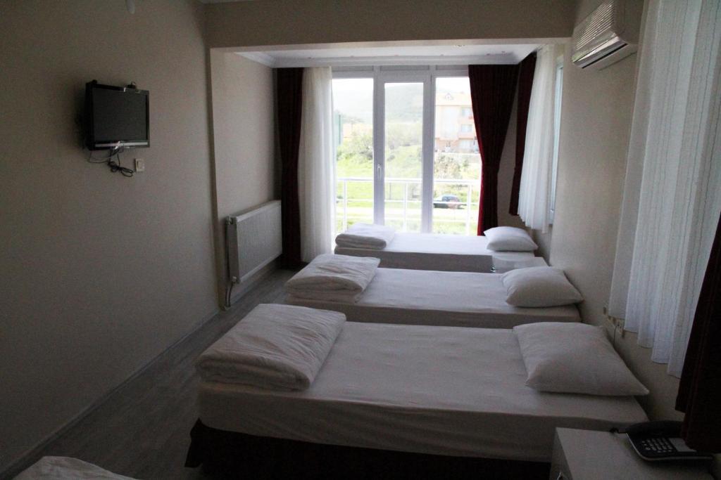 Boss 2 Hotel Eceabat Room photo