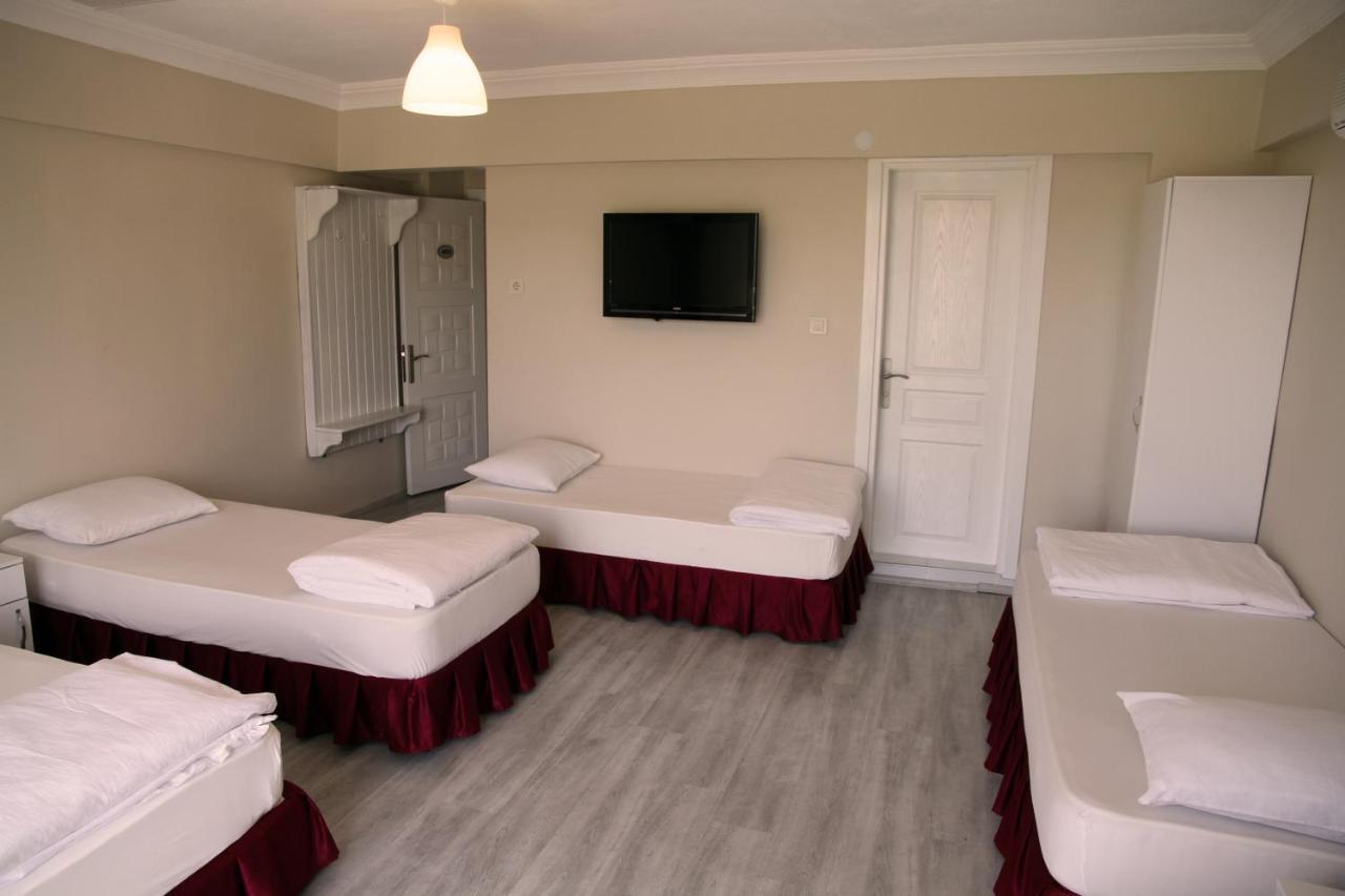 Boss 2 Hotel Eceabat Room photo